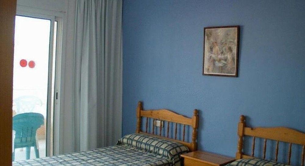 Rvhotels Apartamentos Ses Illes ブラナス エクステリア 写真